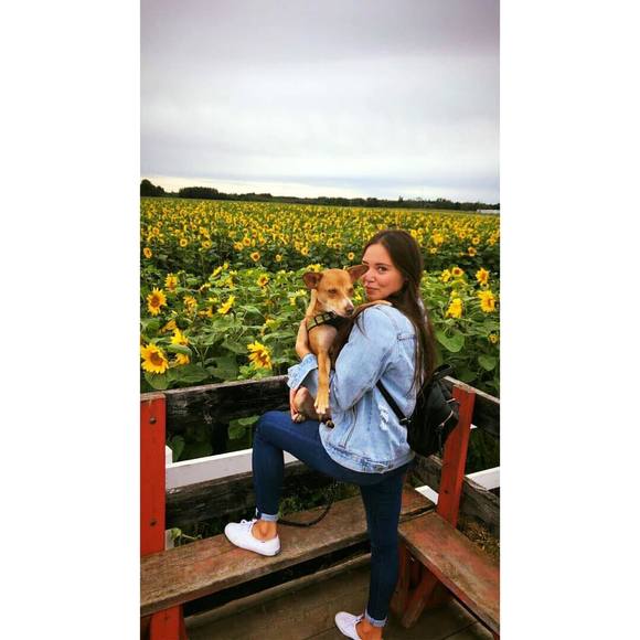 Meet your Posher, Kate - Picture 1 of 1